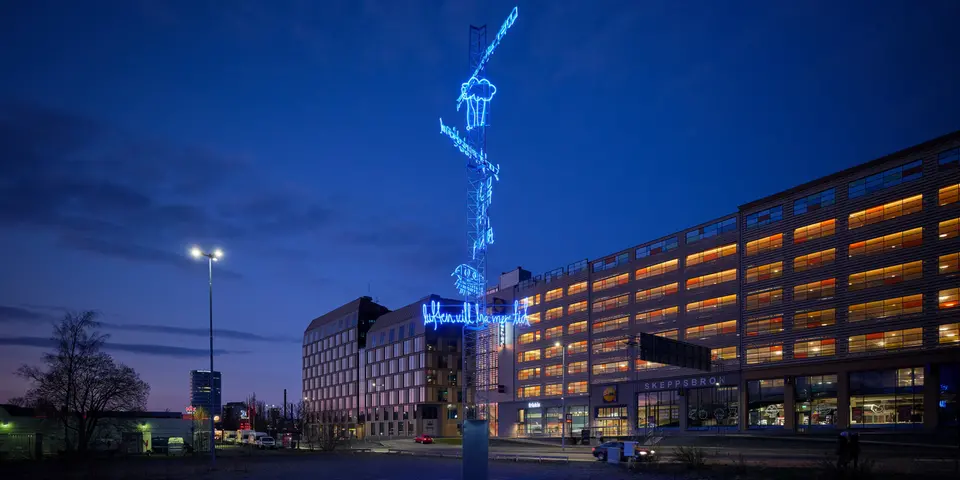 Ljuskonstverket "luften är fri".